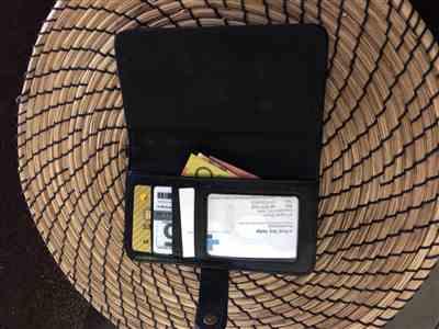 Ian M. verified customer review of Genuine leather hand lance wallet 9 cards detached iPhone X 10 case