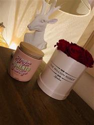 Bernardo P. verified customer review of The Million Basic - Red Eternity Roses - White Box