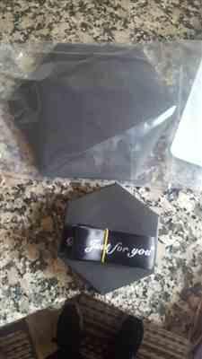 E***z verified customer review of PopUp Photo Surprise Gift Box