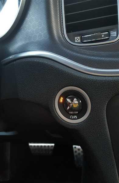 An verified customer review of 2015-2020 Dodge Charger/Challenger Scat Pack Starter Button Overlay Black
