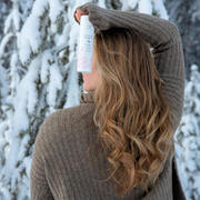 Curl Care shampoo, Curly Girl metodiin, erityisesti taipuisalle ja kiharalle hiukselle, sulfaatiton, 95,1% luonnollista, vegaaninen, 200ml Product Image