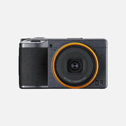 RICOH GR IIIx Urban Edition with Soft Case (GC-11)