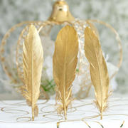 30 Pack Metallic Gold Natural Goose Feathers, Craft Feathers for Party Decoration