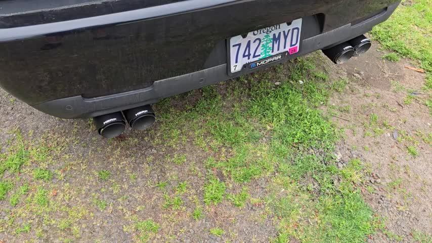 3" Dual Cat Back Quad Tips w/ Carbon Fiber Tips (Race ) T304 SS Dodge Challenger 6.2L, 6.4L HEMI 2015-2023, 5.7L HEMI 2017-2023 - Customer Photo From Christopher Bliss