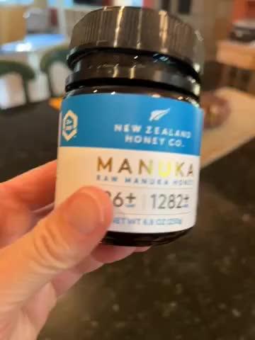 Manuka Honey UMF™ 26+ | MGO 1282+ - Customer Photo From Anna C.