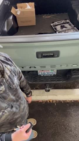 Pop & Lock Powered Tailgate Lock For Tacoma (1995-2023) - Customer Photo From Anthony Carr