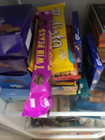 180g Twin Peaks Fruit & Nut Chocolate Bar (1x180g) - Customer Photo From Andrew Maven