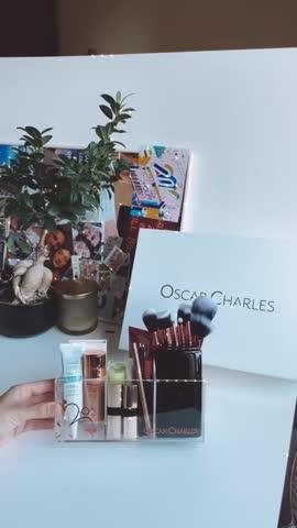 Oscar Charles Luxe Radiance Pro 12 Piece Set &  Makeup Holder Rose Gold/Black - Customer Photo From Roxana Oros