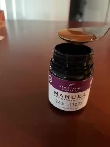 Manuka Honey UMF™ 24+ | MGO 1122+ - Customer Photo From Karen S.