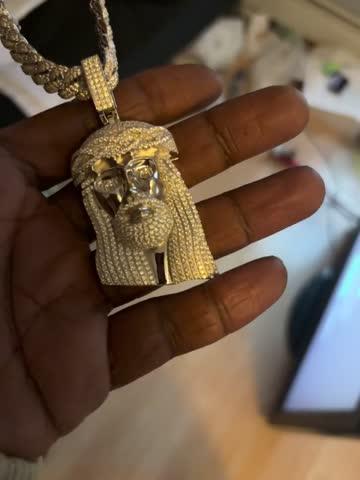 925S & VVS Moissanite Jesus In White Gold - Customer Photo From Tray s.