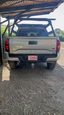 AlphaRex LUXX-Series LED Tail Lights For Tacoma (2016-2023) - Customer Photo From Dennis Ramírez SJO-409234