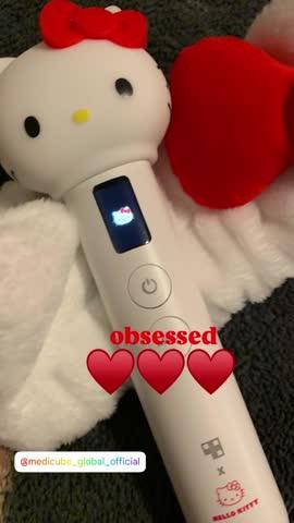 Limited Edition] Booster Pro Hello Kitty Edition – MEDICUBE US