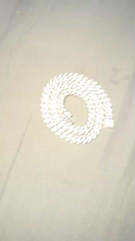 925S & VVS Moissanite 8.5MM Cuban Link Chain - Customer Photo From Tiger t.