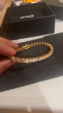 5MM 925S & VVS Moissanite Tennis Bracelet 18K Gold - Customer Photo From K. E.