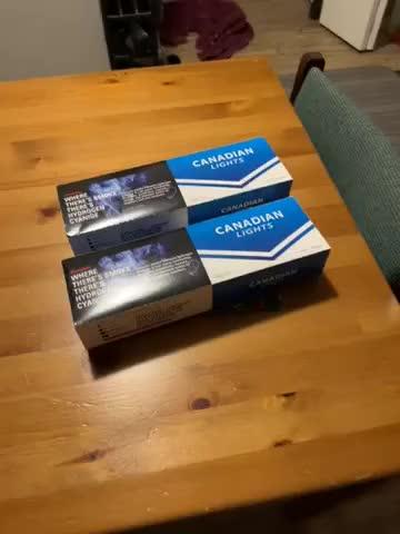 Canadian Lights (King Size) - Carton (200 Cigarettes) - Customer Photo From Kindra Stothers