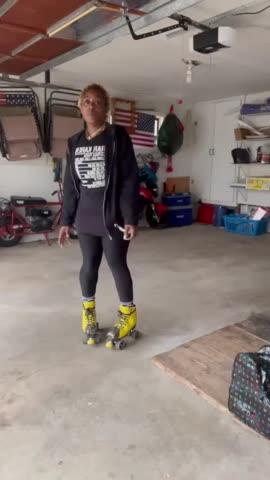 Queen Bee Quad Skates - Customer Photo From Patricia Carroll