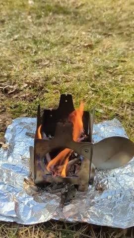 Firefly Collapsible Wood Stove by QiWiz UL Gear – Garage Grown Gear
