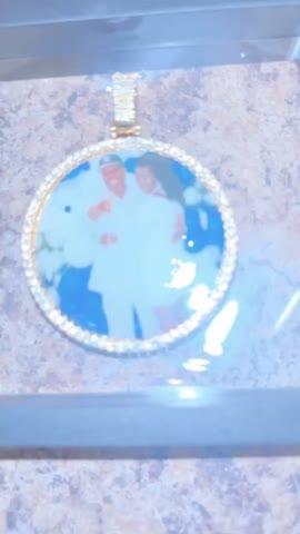 MEDIUM 3D CIRCLE CUSTOM PICTURE PENDANT - Customer Photo From Mikera B.