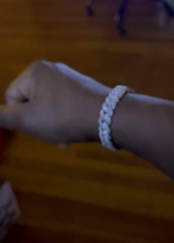 925S & VVS MOISSANITE 10MM CUBAN BRACELET - Customer Photo From Tone