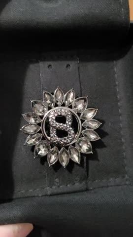 Siera Brooch - Black - Customer Photo From Dita Yuliati