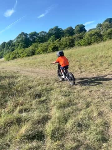 Revvi 18" Kids Electric Balance Bike - Black - Customer Photo From Samantha Hardy