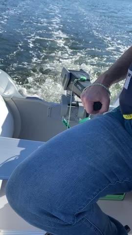 Newport NT300 - 3hp Electric Outboard Motor - Customer Photo From Helen Edley