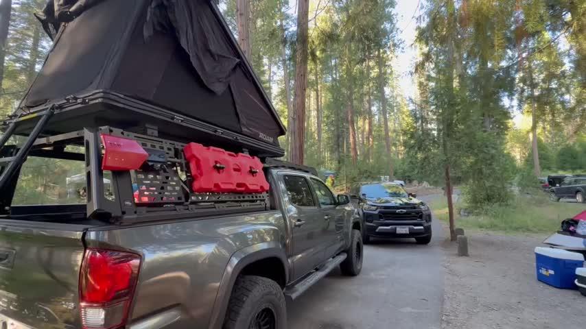 Front Runner Pro Bed Rack Side Molle Panel 1200MM - Customer Video From Miguel Delgado