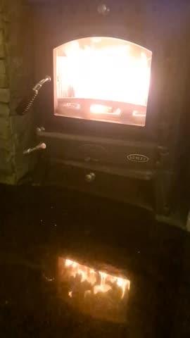 ECOFUEL™ Kiln Dried Kindling - Customer Photo From Bernadette McGrath