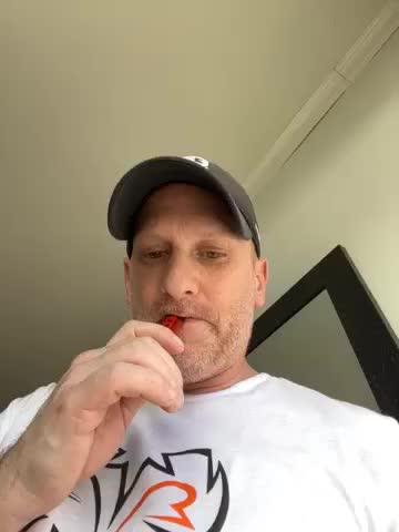 Diamond Concentrates Disposable 2 GRAM Vape Pen – Orange Crush THC Distillate - Customer Photo From Sebastien Massy