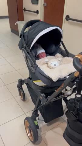 Stroll & Ride Travel System - Customer Photo From William Sanchez