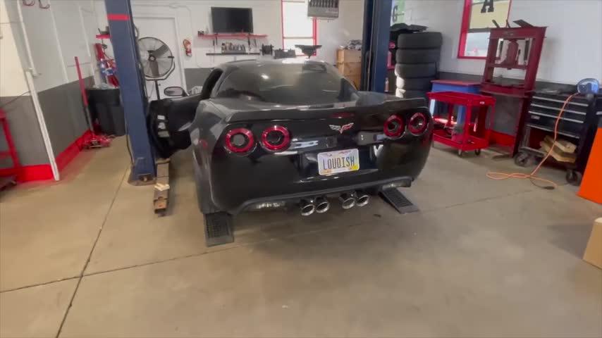 Xtreme / 3.0 in Axle-Back 4.5 in Twin Tips | 2006-2013 Corvette C6 Z06 ZR1 (21077) - Customer Photo From Victor Condelee