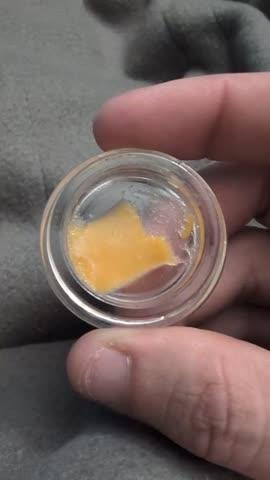 Devour Badder (1g) - Glitter Bomb - Customer Photo From David Horne