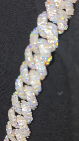 925S & VVS Moissanite 10MM Cuban Link Chain - Customer Photo From Jacob B.