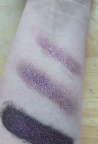 Celestial Sphere Gelée Eye Gloss: Rosa - Customer Photo From Laura Di Labio