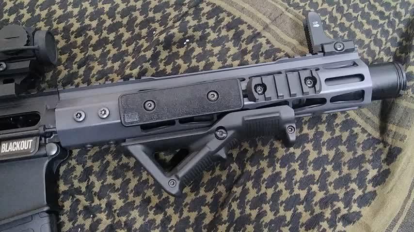 Presma AR-15 Split-Top M-LOK Handguard - AR15Discounts