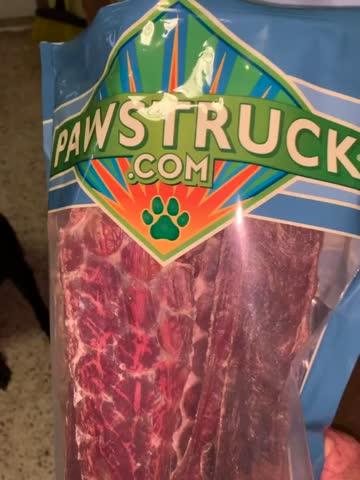 Beef Jerky Joint Health Treats (Large, 9"-10" Strips) - Customer Photo From Edwin claunch