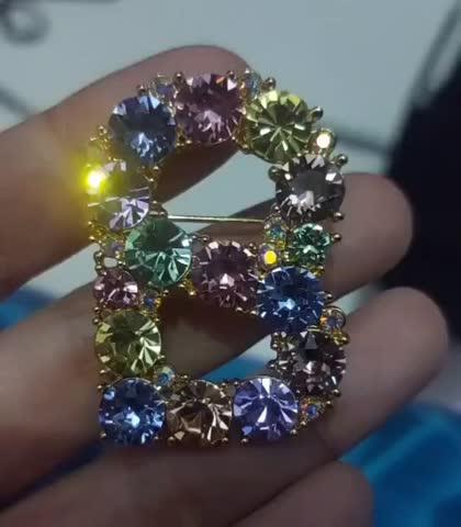 Orlin Brooch - Multicolor - Customer Photo From Putri Aliyah