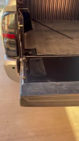 Mountain Hatch Tailgate Cutting Board For Tacoma (2005-2023) - Customer Video From Orlando Reyna