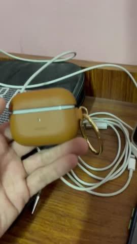 Metro Light Leather Protective Case for Airpods Pro by ESR - Brown - Customer Photo From Syed Taha Ali