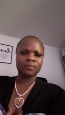 3D Spinning 2-Faced Heart Custom Picture Pendant - Customer Photo From Cecilia K.