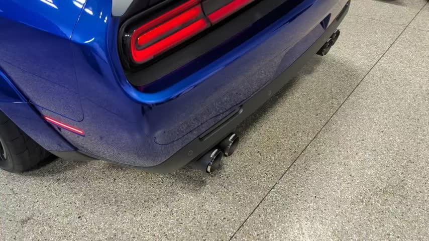 3" Dual Cat Back Quad Tips w/ Carbon Fiber Tips T304 Stainless Steel (Street )Dodge Challenger 6.2L, 6.4L HEMI 2015-2021, 5.7L HEMI 2017-2022 - Customer Photo From Sam M.