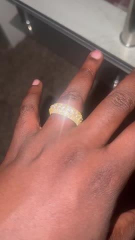 925S & VVS Moissanite Layered Diamond Ring 18K Gold - Customer Photo From Luc G.